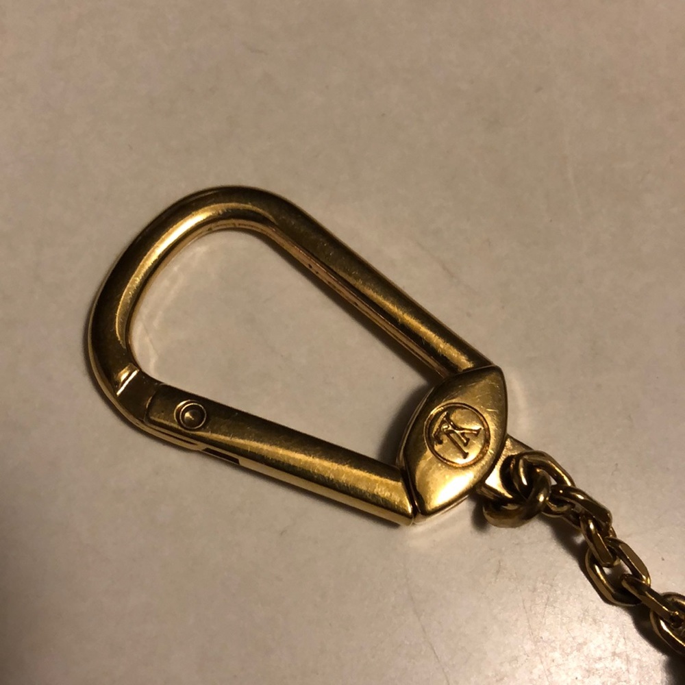 Louis Vuitton Change Purse - Picture 5 of 8